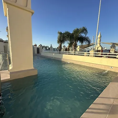 Apartamento In Puerto Marina *