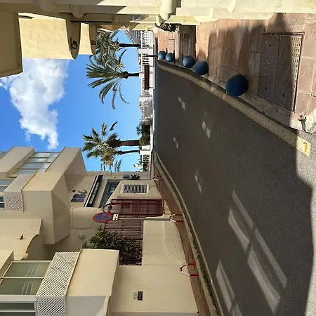 Apartament In Puerto Marina *